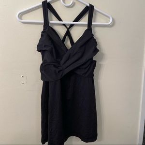 Lululemon criss cross top